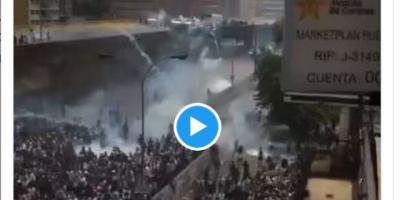 una protesta contra Maduro 
