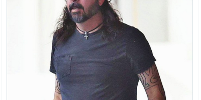 Grohl Wearing a MAGA
