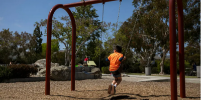 Incorrectly Reports On US Fertility Rates