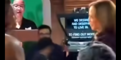 Harris Caught Using A Teleprompter 