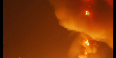 un avión aterrizando en Beirut