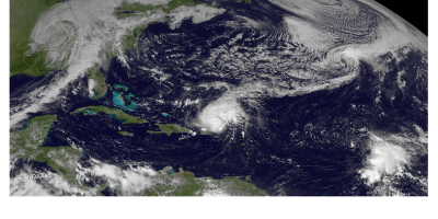 un huracán o tormenta tropical 